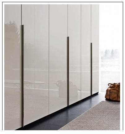 Vista-long-aluminium-cabinet-handles-various-sizes-Stillium - Luxury-hotel-wardrobe-featuring-Vista-long-architectural-pull-handles